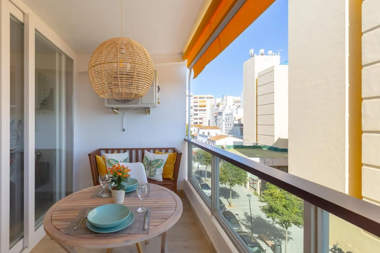 Apartamento Junto Al Faro .Marbella Centro.Vistas Mar Y El Puerto.